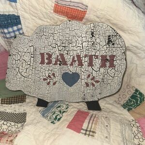 Vintage Rustic Handpainted Wood Sheep Bath Sign with Heart Design
